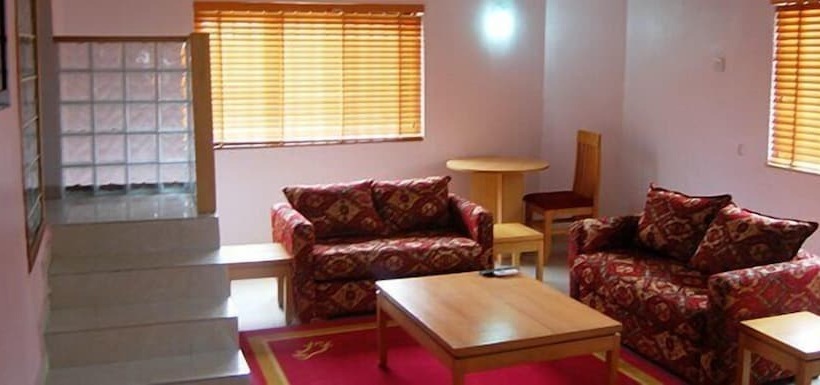 هتل La Patriache Lodge