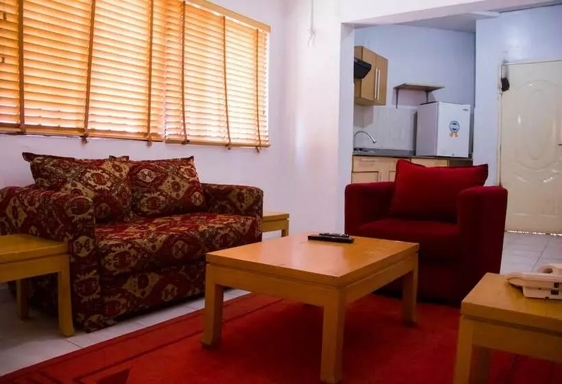 هتل La Patriache Lodge