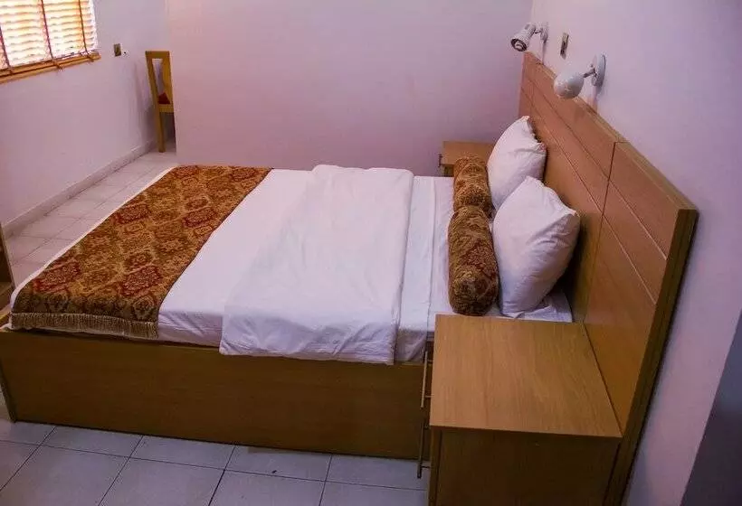 هتل La Patriache Lodge