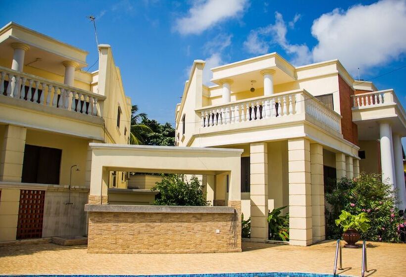 هتل La Patriache Lodge