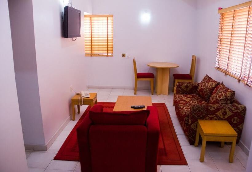 هتل La Patriache Lodge