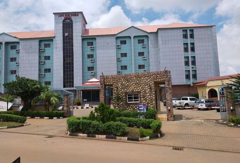 هتل Laps New World