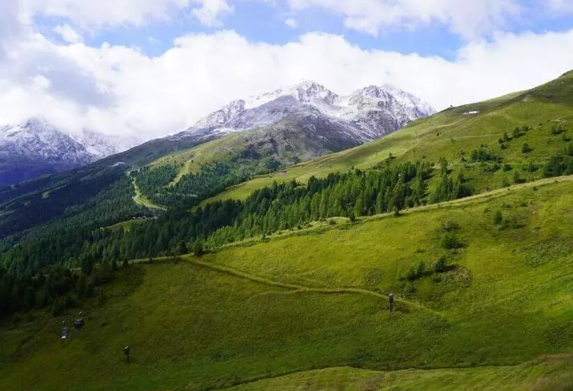 ホテル Schöne Aussicht