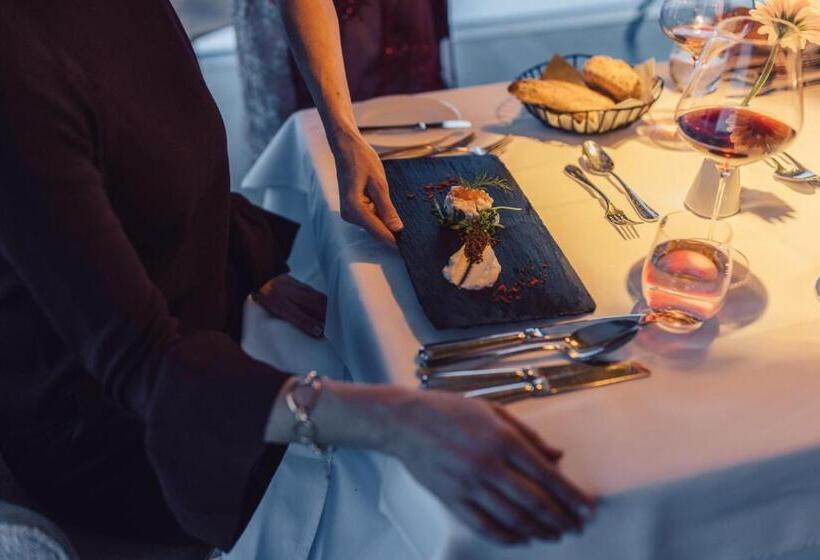 فندق Schöne Aussicht