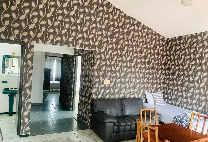 Hotelli & Suites Bausan