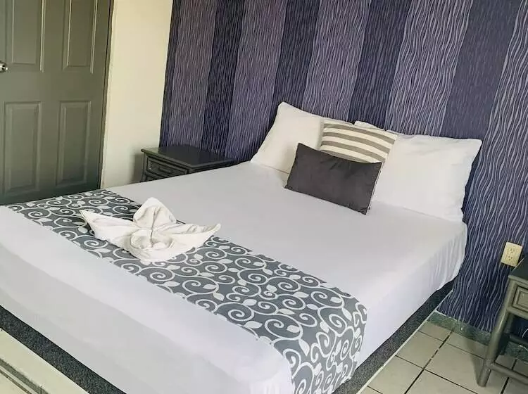 Hotelli & Suites Bausan