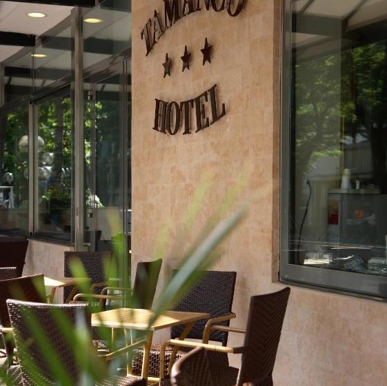 هتل Tamanco