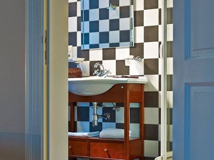 هتل Villa Christina