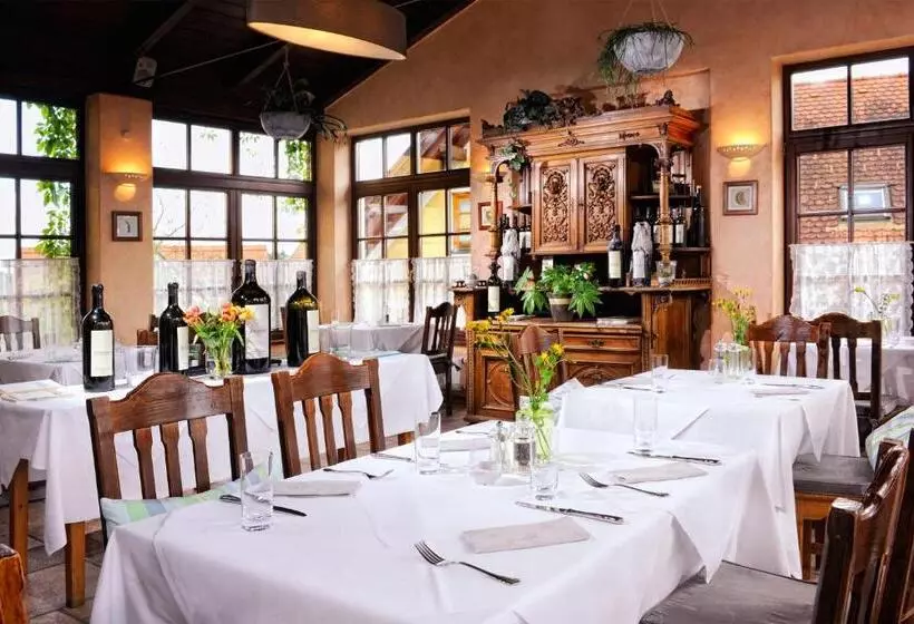 Sattlerhof Genießerhotel & Weingut