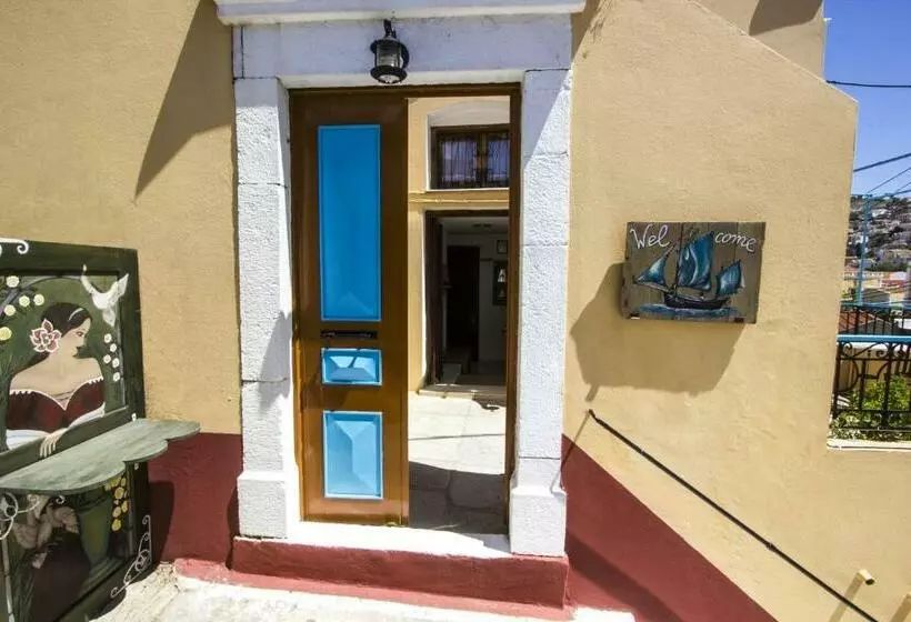 Symi Center