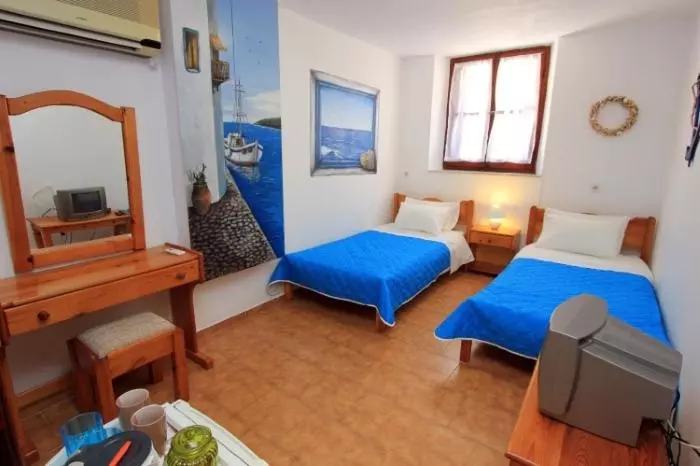 Symi Center