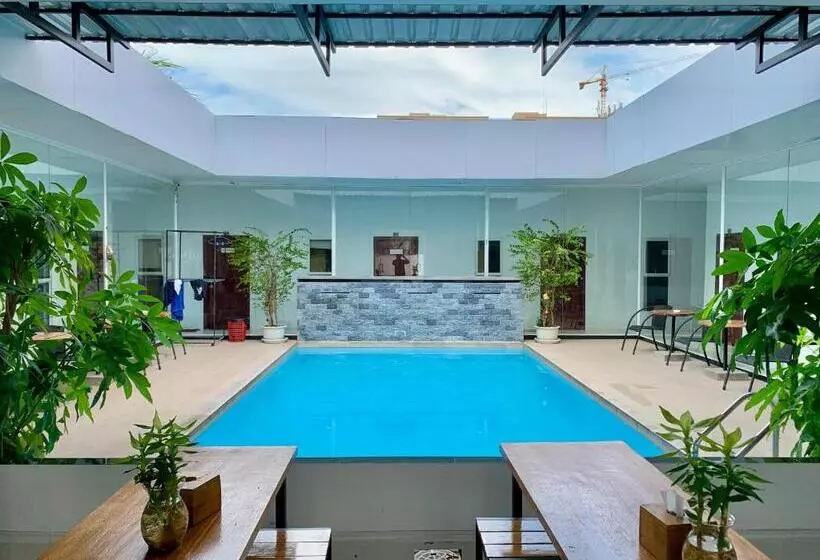 ユースホステル Onederz Sihanoukville