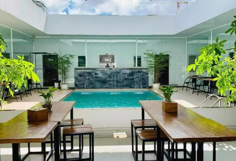 ユースホステル Onederz Sihanoukville