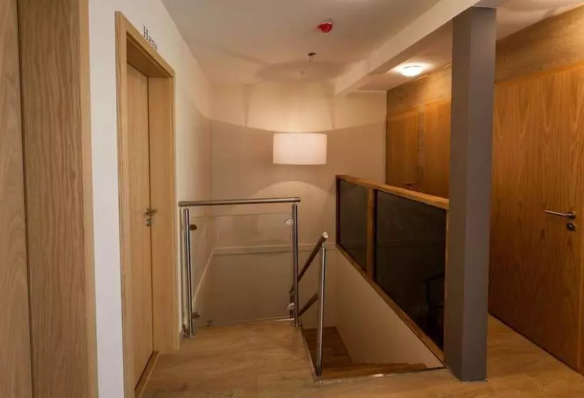 Aska Hostel
