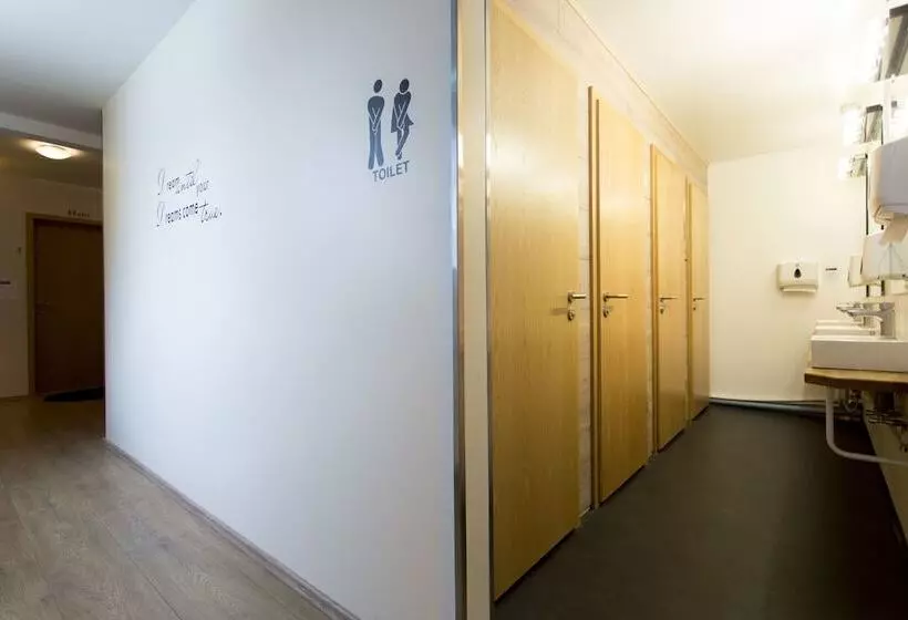 Aska Hostel