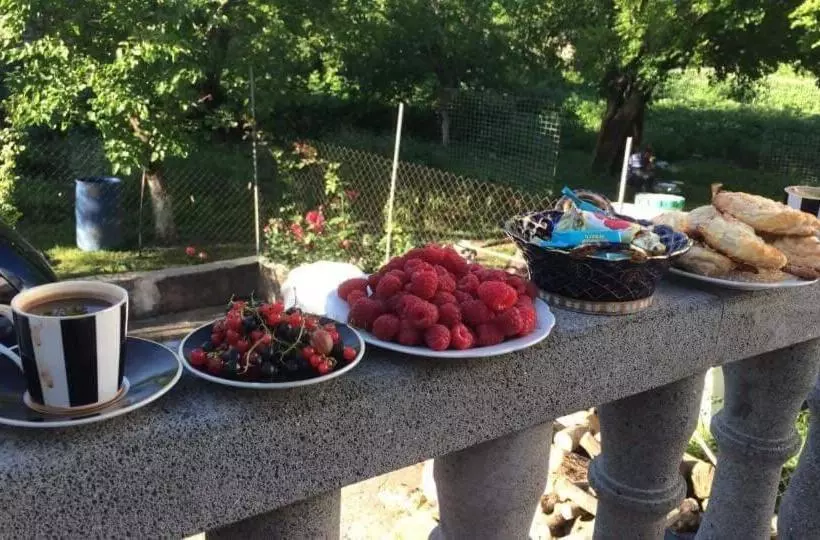 تختخواب و صبحانه Guesthouse   Ashot Shalunts