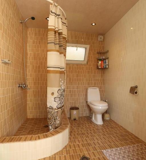 تختخواب و صبحانه Guesthouse   Ashot Shalunts