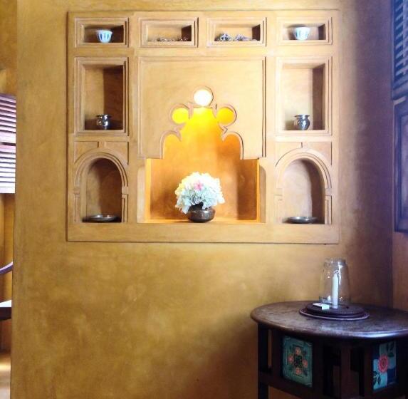 تختخواب و صبحانه Kijani