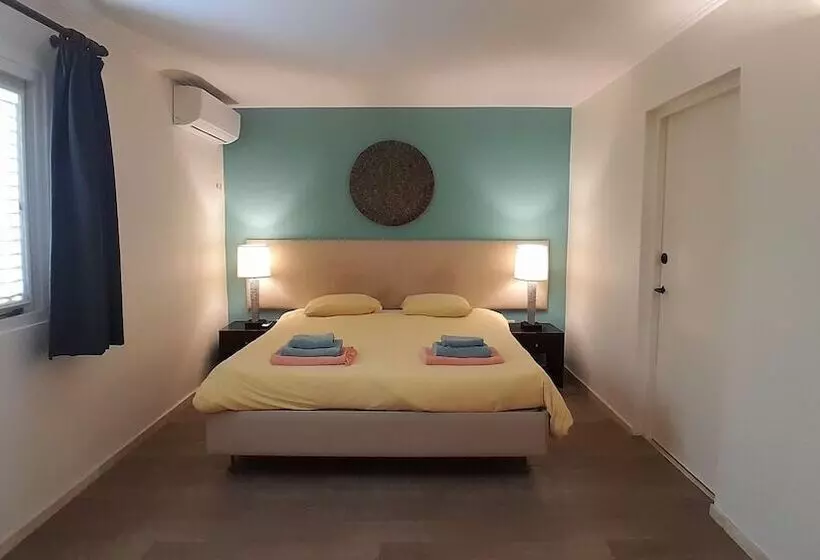 تختخواب و صبحانه Landhuis Bona Vista