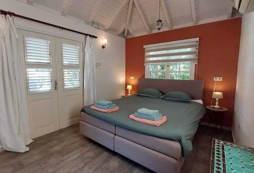 تختخواب و صبحانه Landhuis Bona Vista