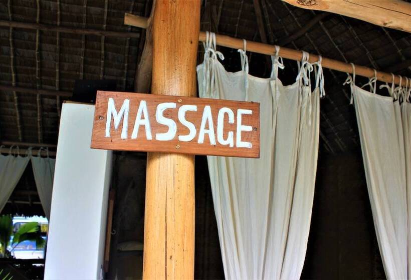 تختخواب و صبحانه Mvuvi Lodge