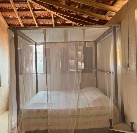 تختخواب و صبحانه Subira House