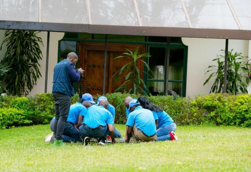 هتل Brackenhurst Conference And Retreat Centre