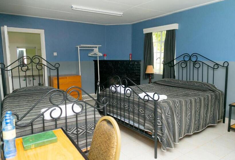 هتل Brackenhurst Conference And Retreat Centre