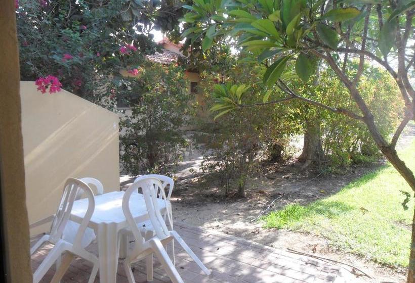 בית מלון כפרי Almog Kibbutz