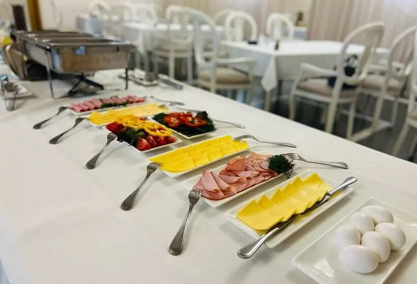 Araks Hotel Complex