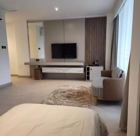 هتل Imperial Suites