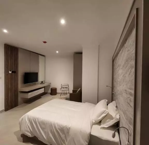 هتل Imperial Suites