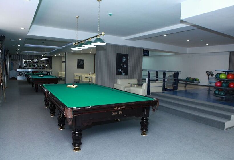 هتل Grace Kecharis