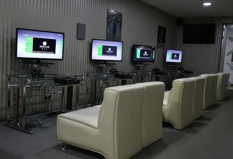 هتل Grace Kecharis