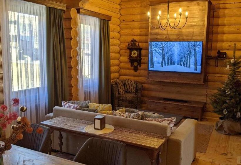 هتل Grace Kecharis