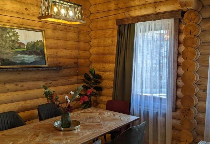 هتل Grace Kecharis