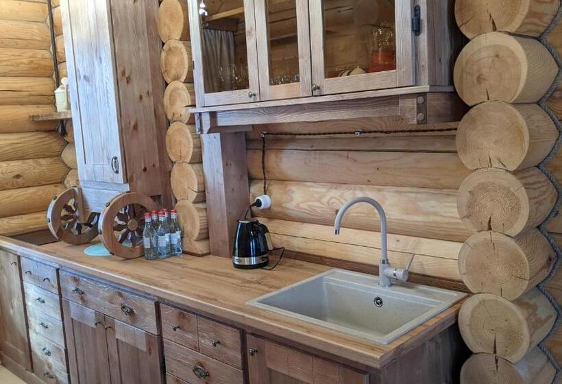 هتل Grace Kecharis