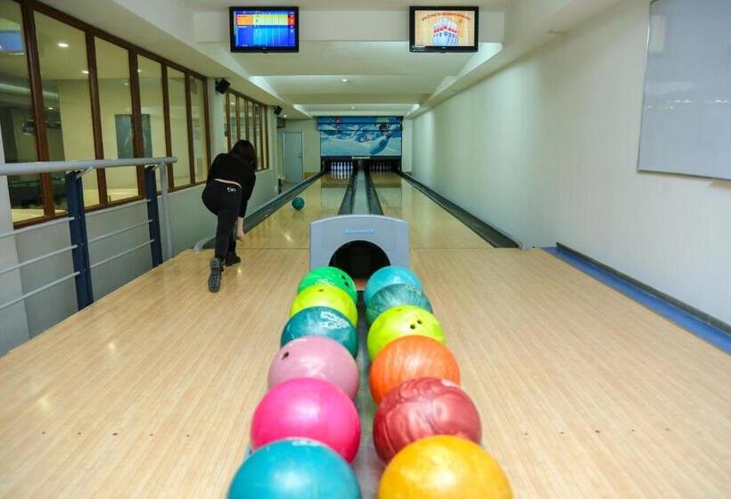 هتل Grace Kecharis