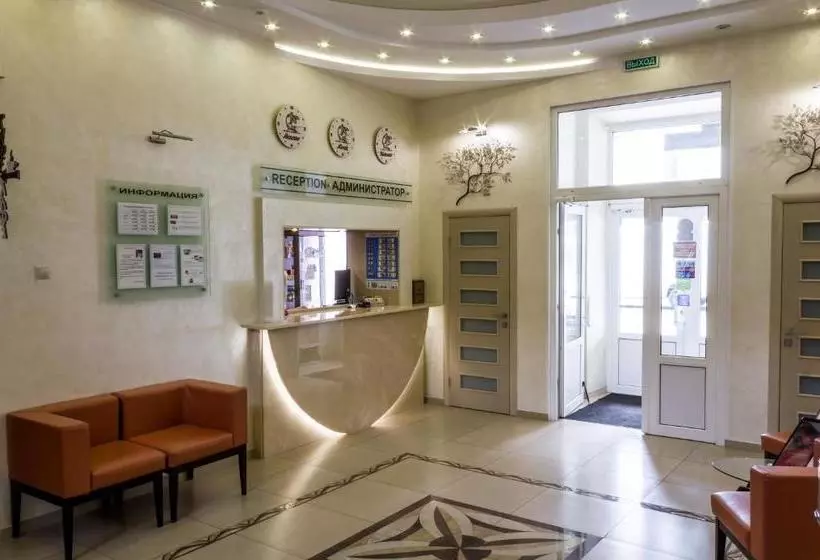 Hotel Molodezhnaya