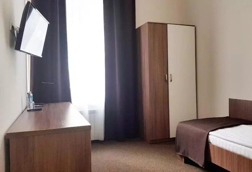Hotel Molodezhnaya