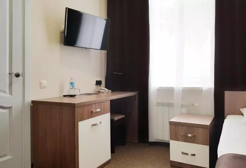Hotel Molodezhnaya