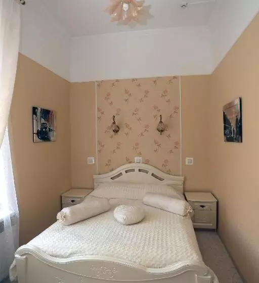 Hotel Molodezhnaya