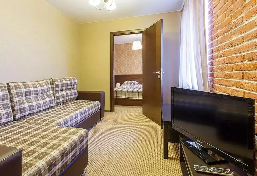 Mini Hotel Gastsinny Yard La Menska