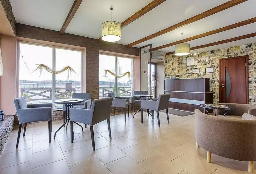 Mini Hotel Gastsinny Yard La Menska