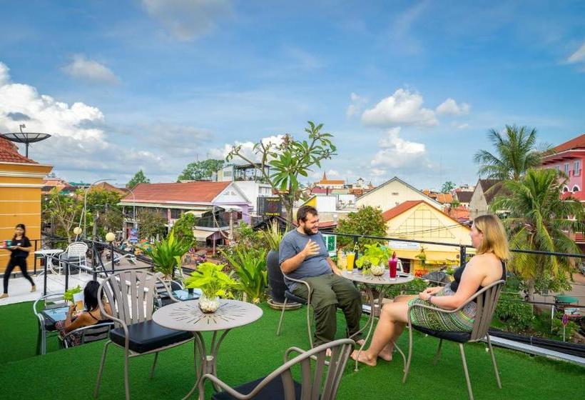 One Stop Hostel Siem Reap @ Pub Street