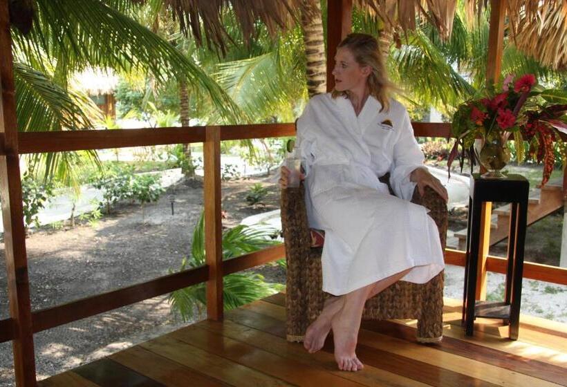 St. George's Caye Resort