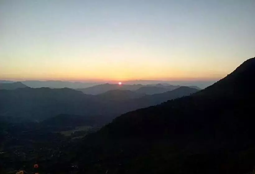 تختخواب و صبحانه Bandipur Samira Homestay Experience The Best For Less