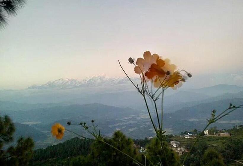 تختخواب و صبحانه Bandipur Samira Homestay   Experience The Best For Less