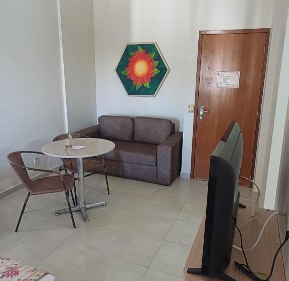 هتل Hot Springs B3