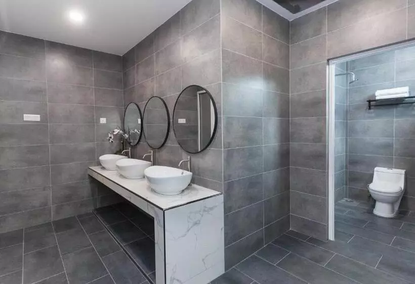 ホテル Luma Senawang